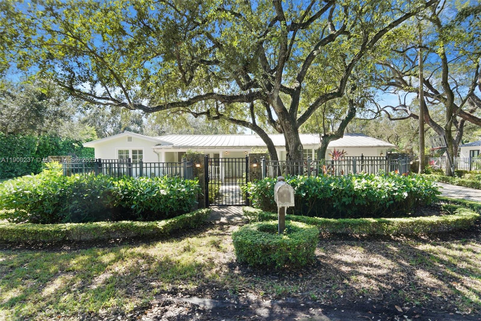 4920 SW 76 Street, Miami FL 33143