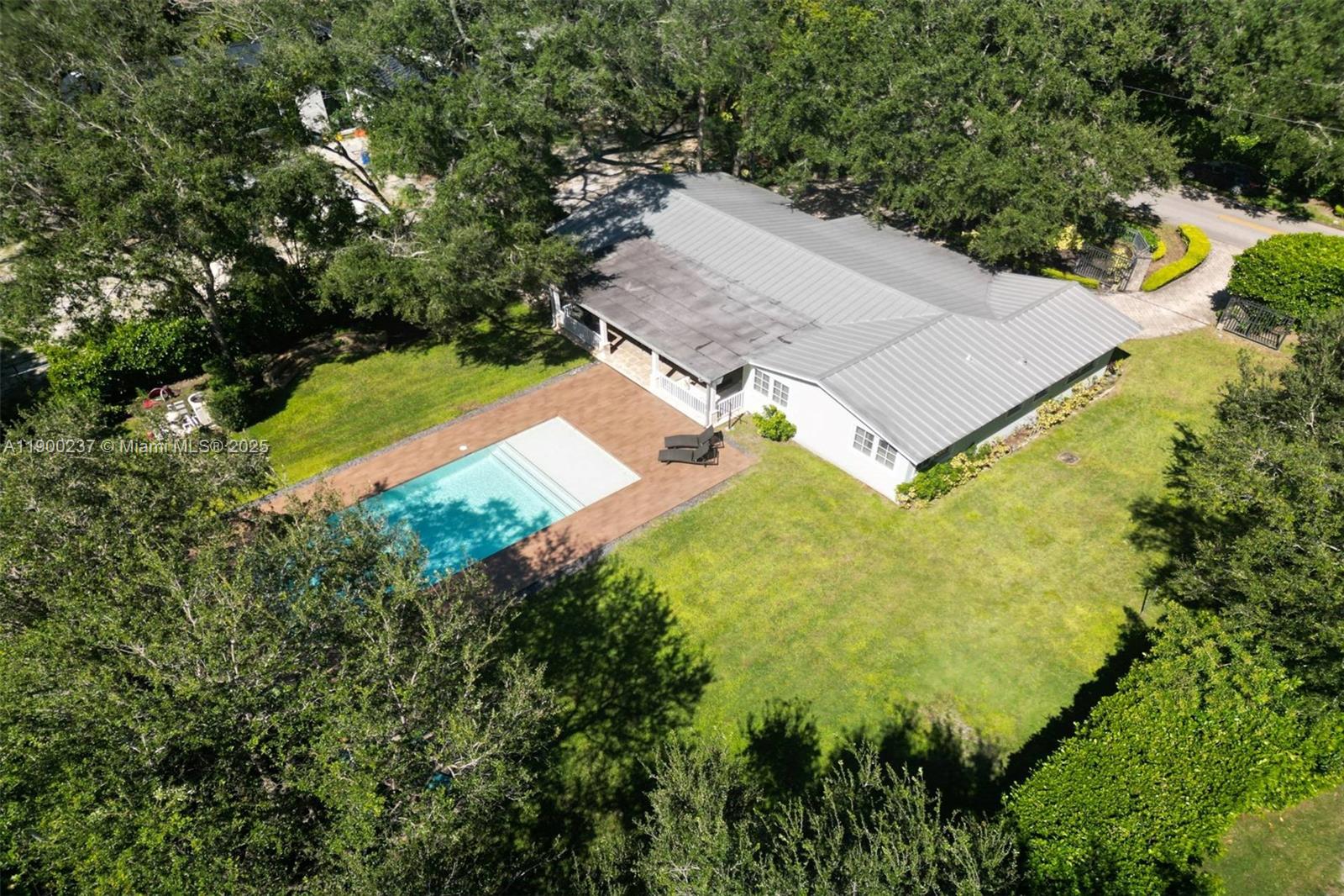 4920 SW 76 Street, Miami FL 33143