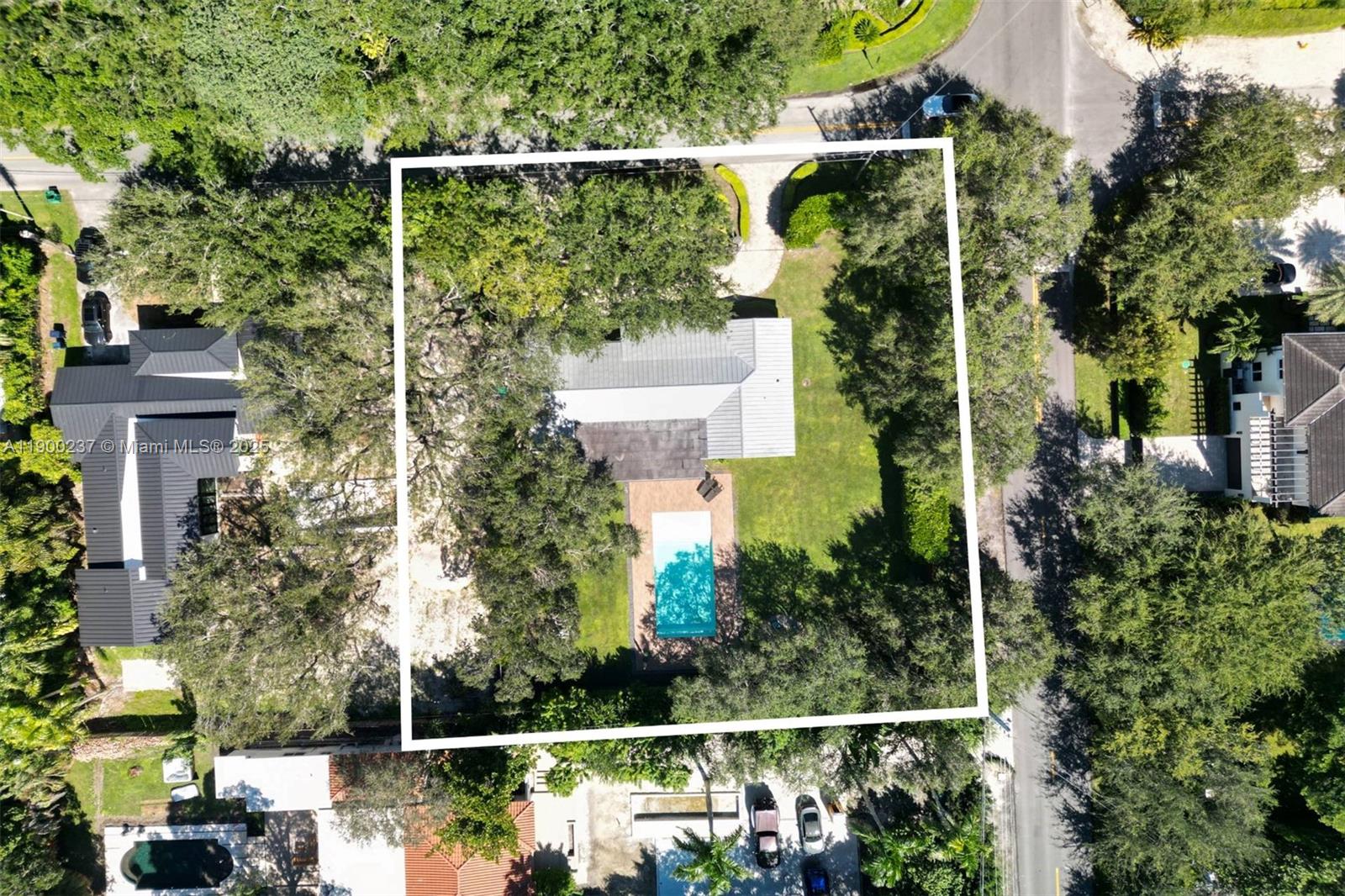 4920 SW 76 Street, Miami FL 33143