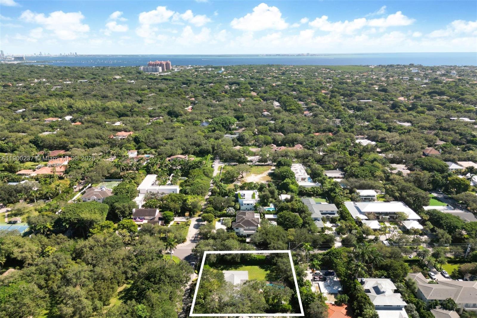 4920 SW 76 Street, Miami FL 33143