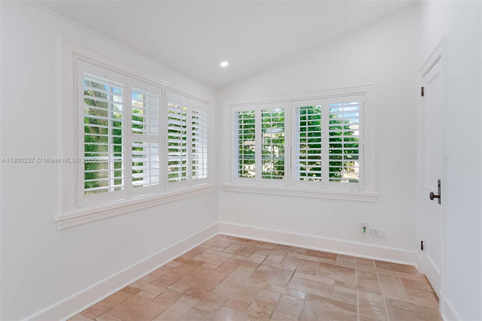 4920 SW 76 Street, Miami FL 33143