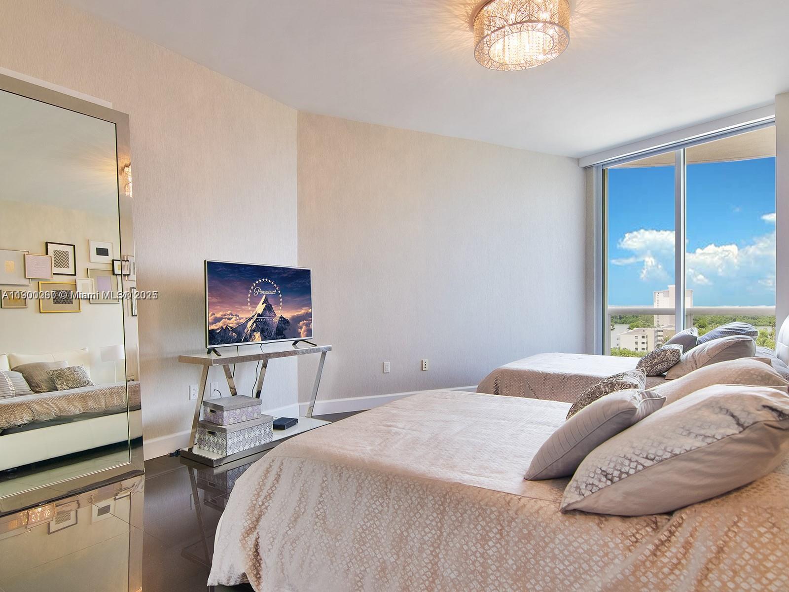 15901 Collins Ave #805, Sunny Isles Beach FL 33160