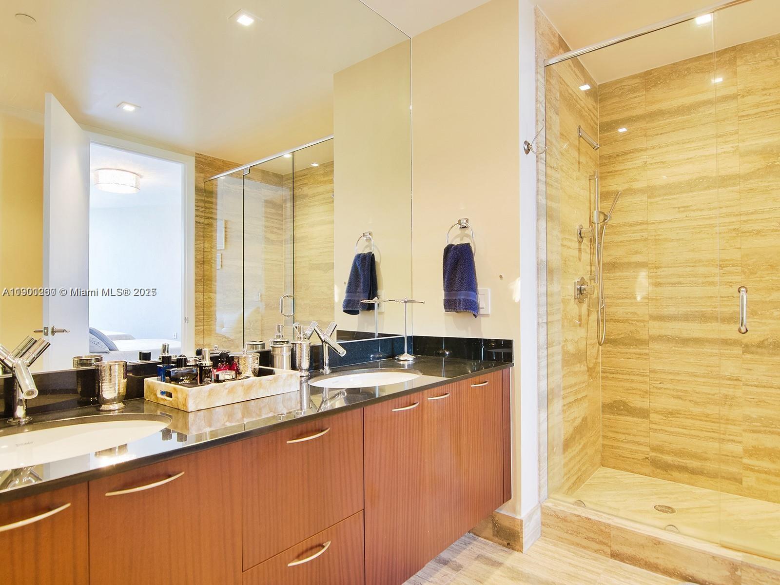 15901 Collins Ave #805, Sunny Isles Beach FL 33160