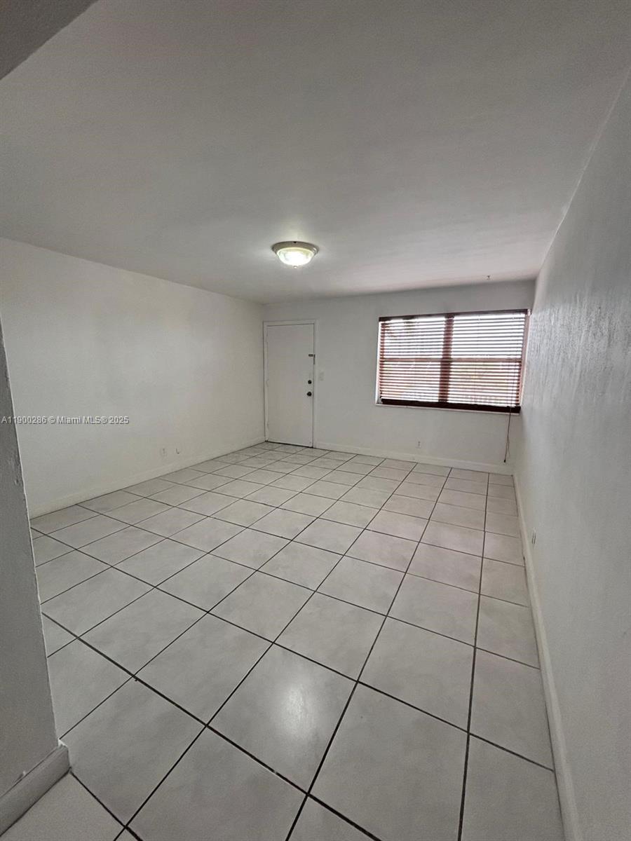 11005 SW 1st St #302, Sweetwater FL 33174