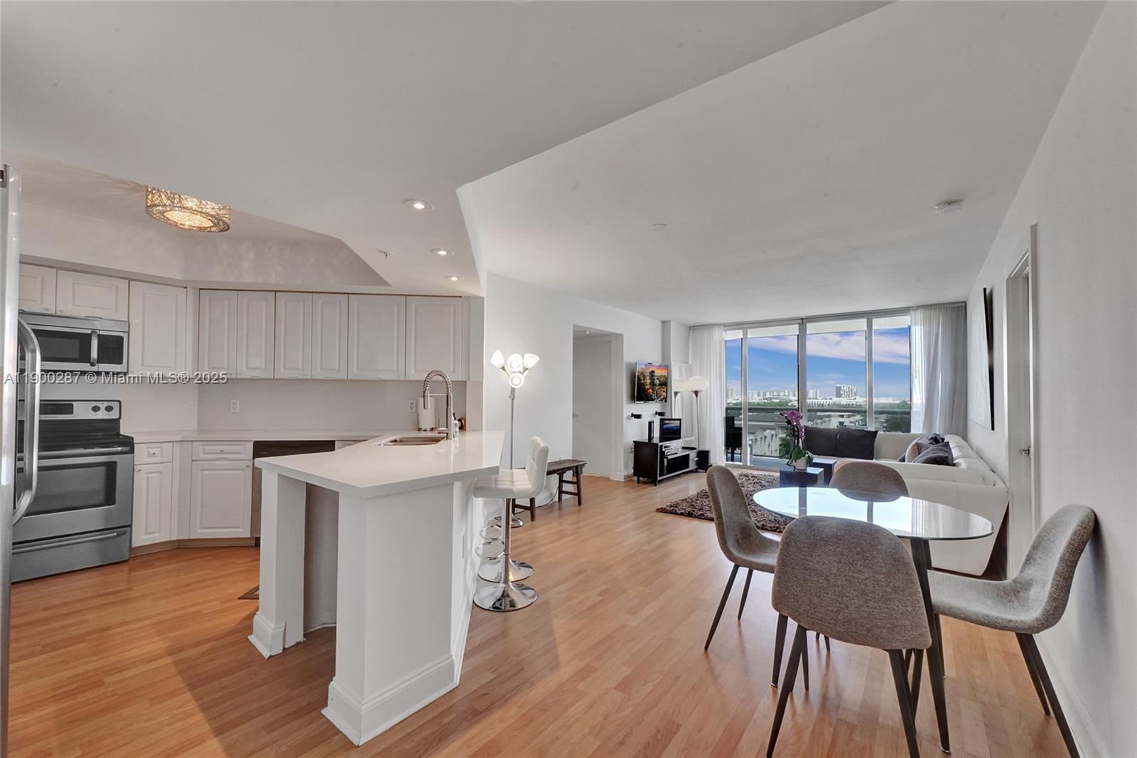 1900 Sunset Harbour Dr #1003, Miami Beach FL 33139