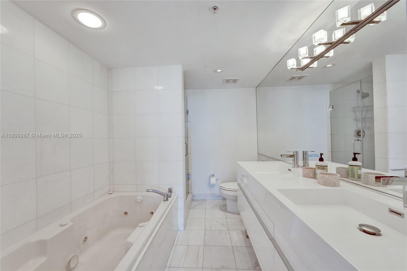 1900 Sunset Harbour Dr #1003, Miami Beach FL 33139