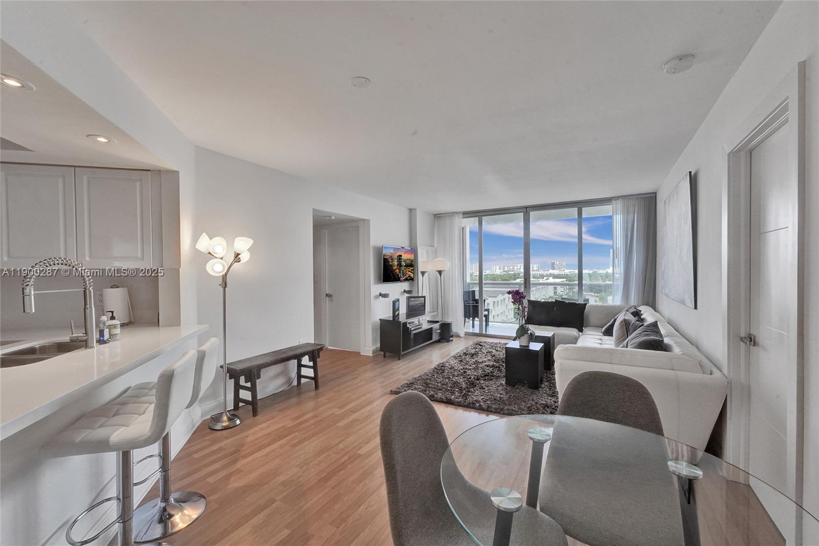 1900 Sunset Harbour Dr #1003, Miami Beach FL 33139