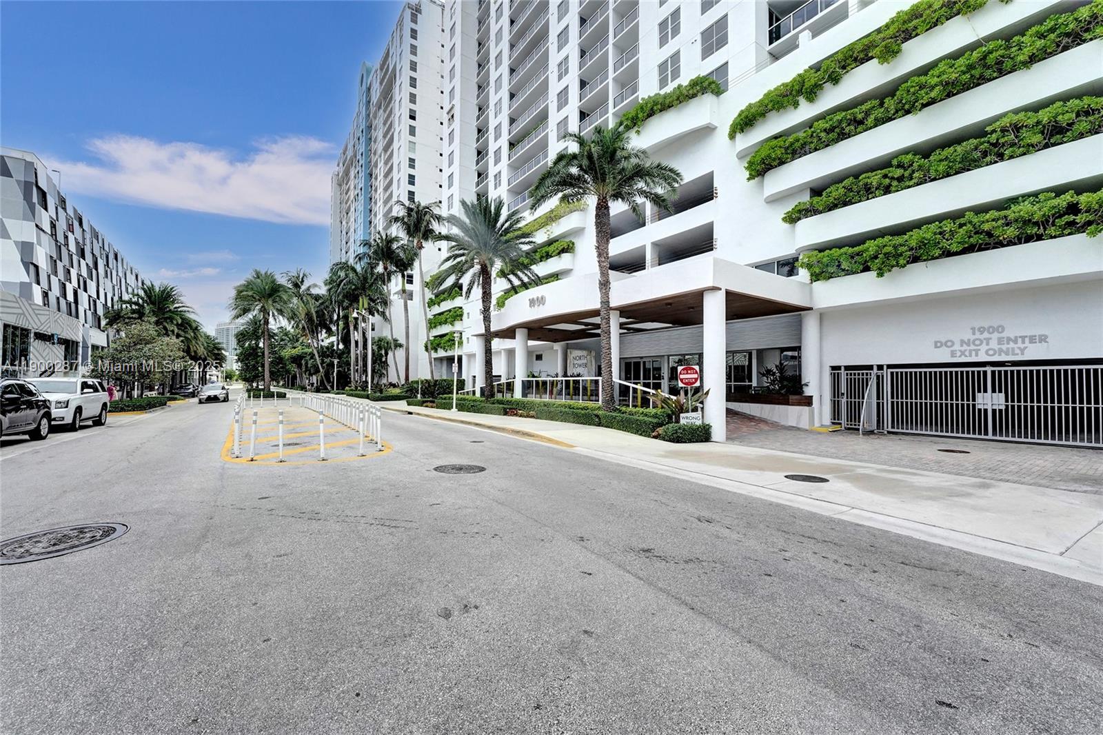 1900 Sunset Harbour Dr #1003, Miami Beach FL 33139