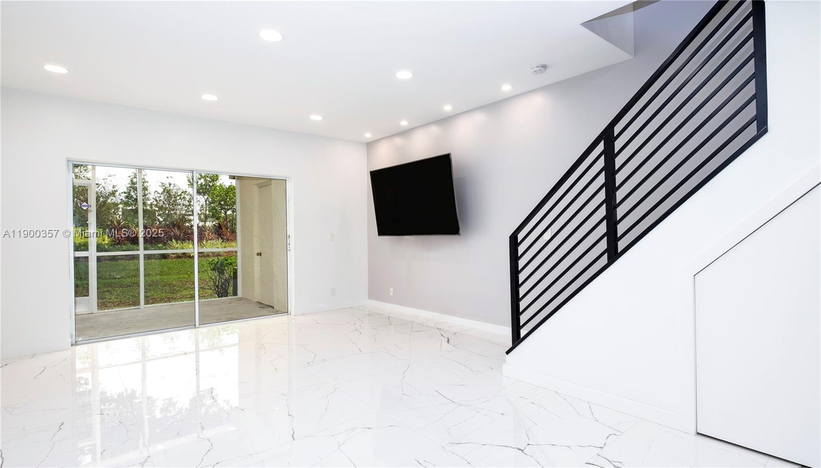 16697 Hemingway Dr #16697, Weston FL 33326