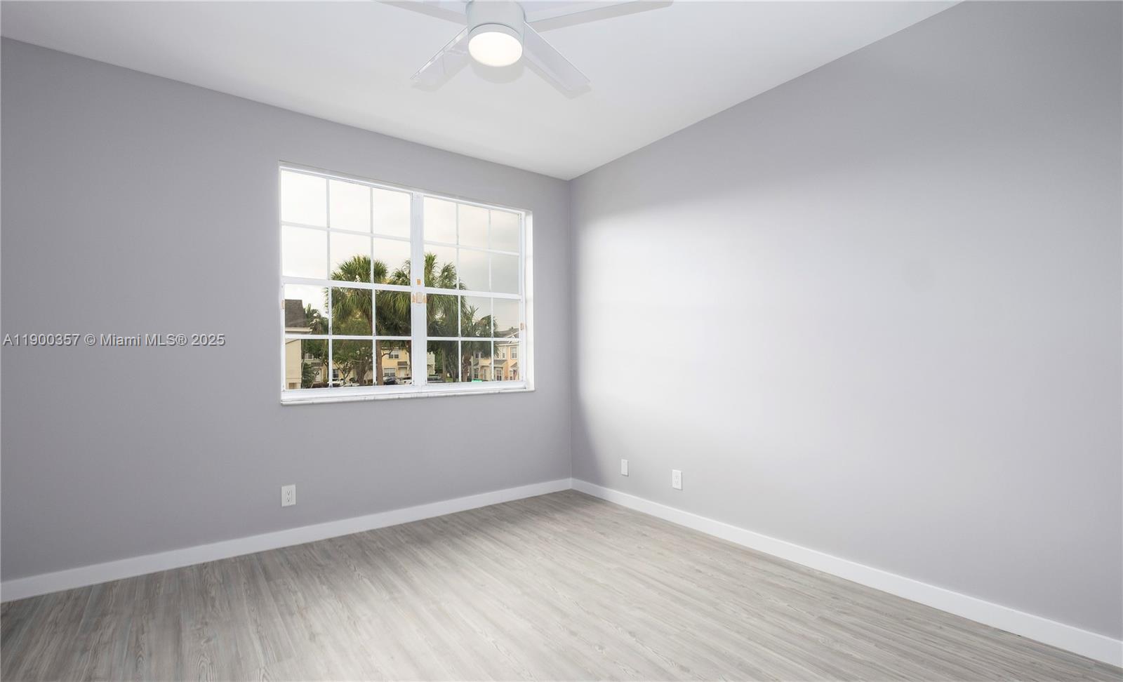 16697 Hemingway Dr #16697, Weston FL 33326