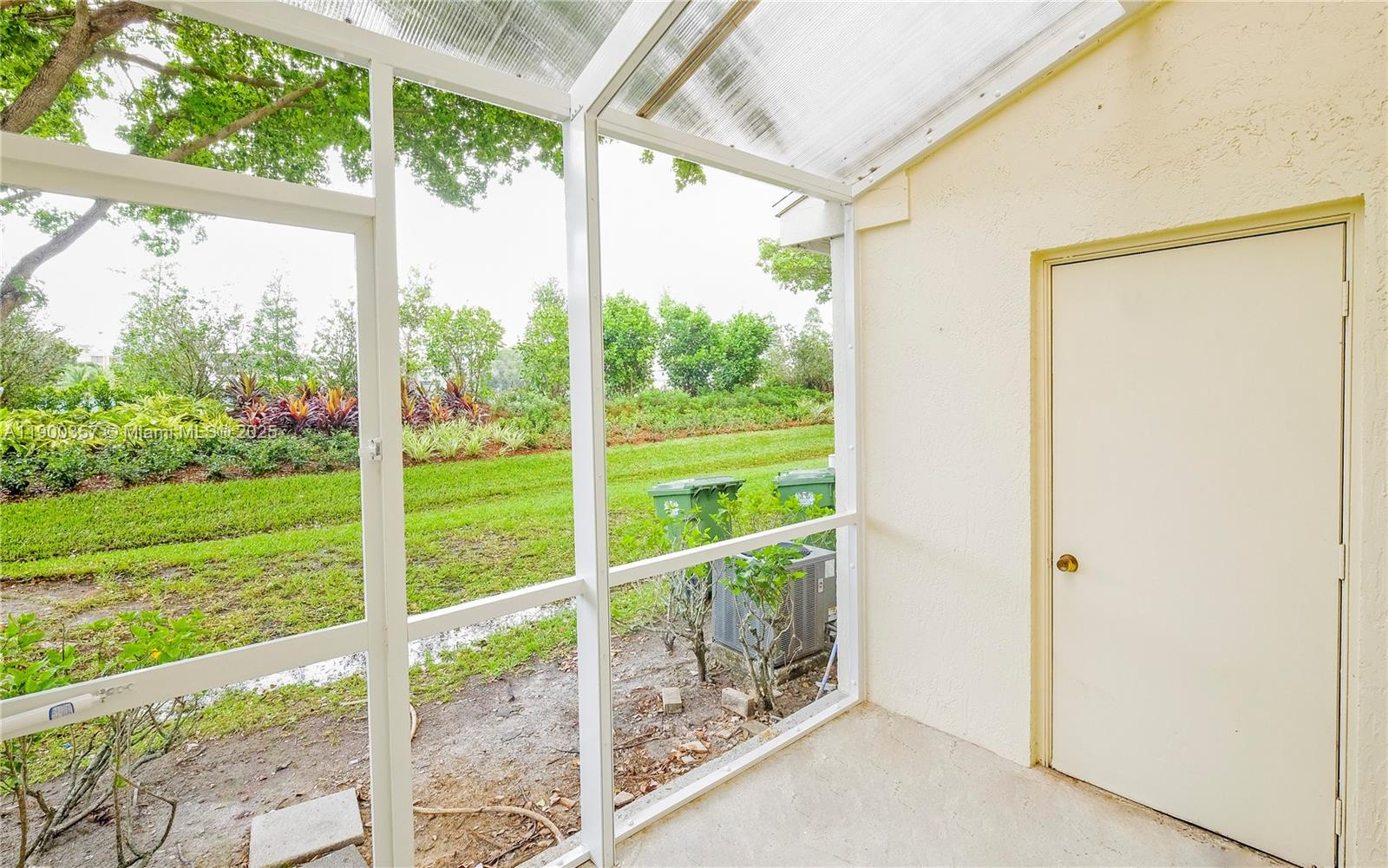 16697 Hemingway Dr #16697, Weston FL 33326