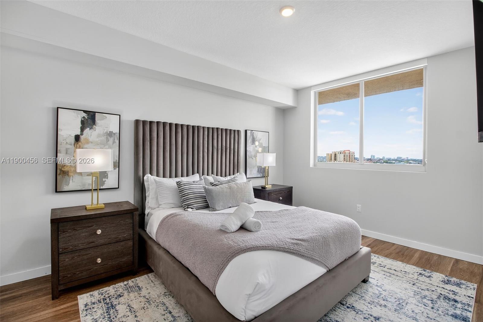1110 NW 1 ST #705, Miami FL 33128