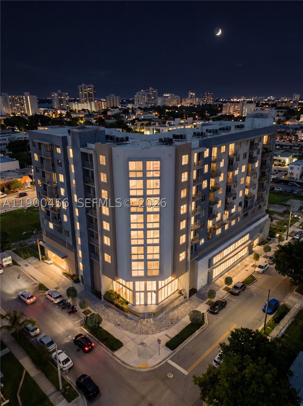 1110 NW 1 ST #705, Miami FL 33128