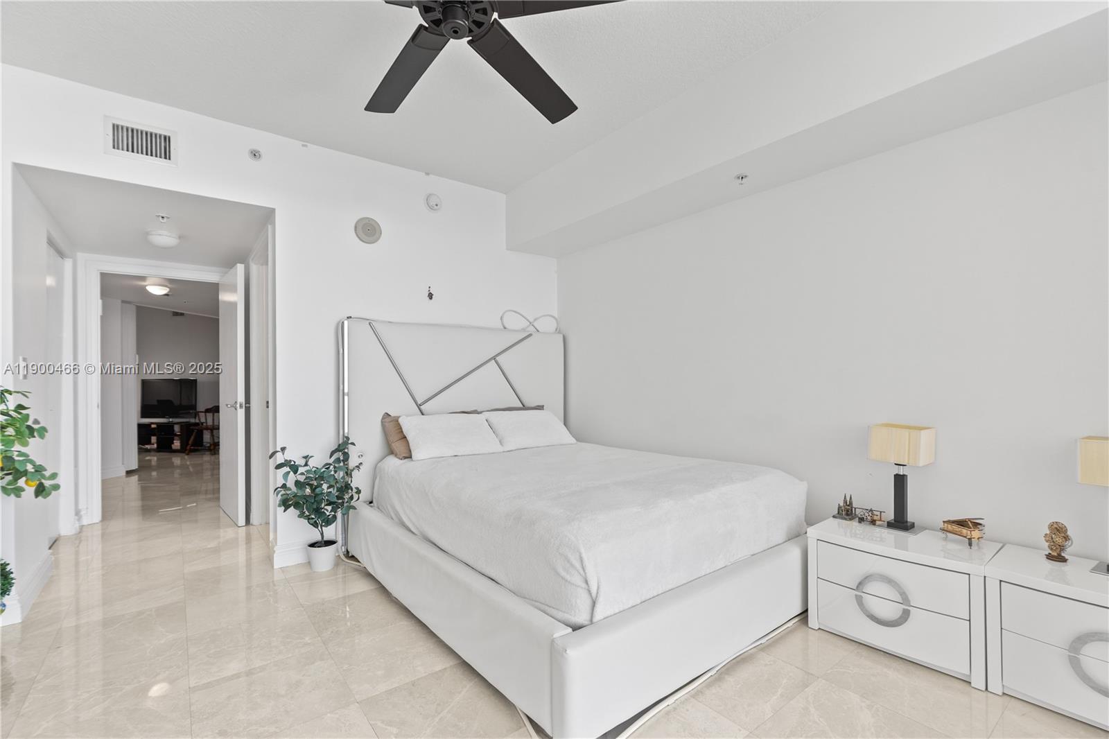 16699 Collins Ave #3604, Sunny Isles Beach FL 33160