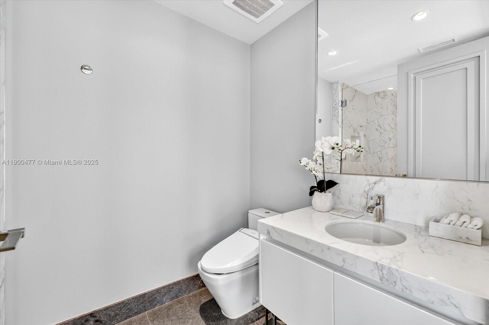 17901 Collins Ave #3103, Sunny Isles Beach FL 33160