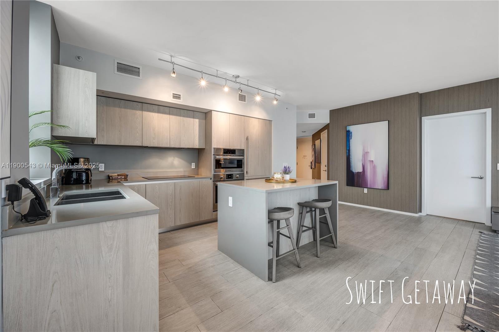 4010 S Ocean Dr #R2501, Hollywood FL 33019