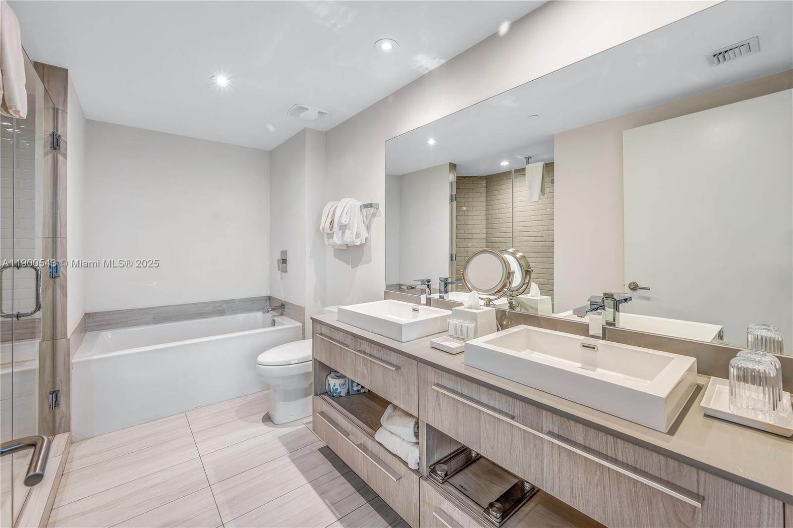 4010 S Ocean Dr #R2501, Hollywood FL 33019