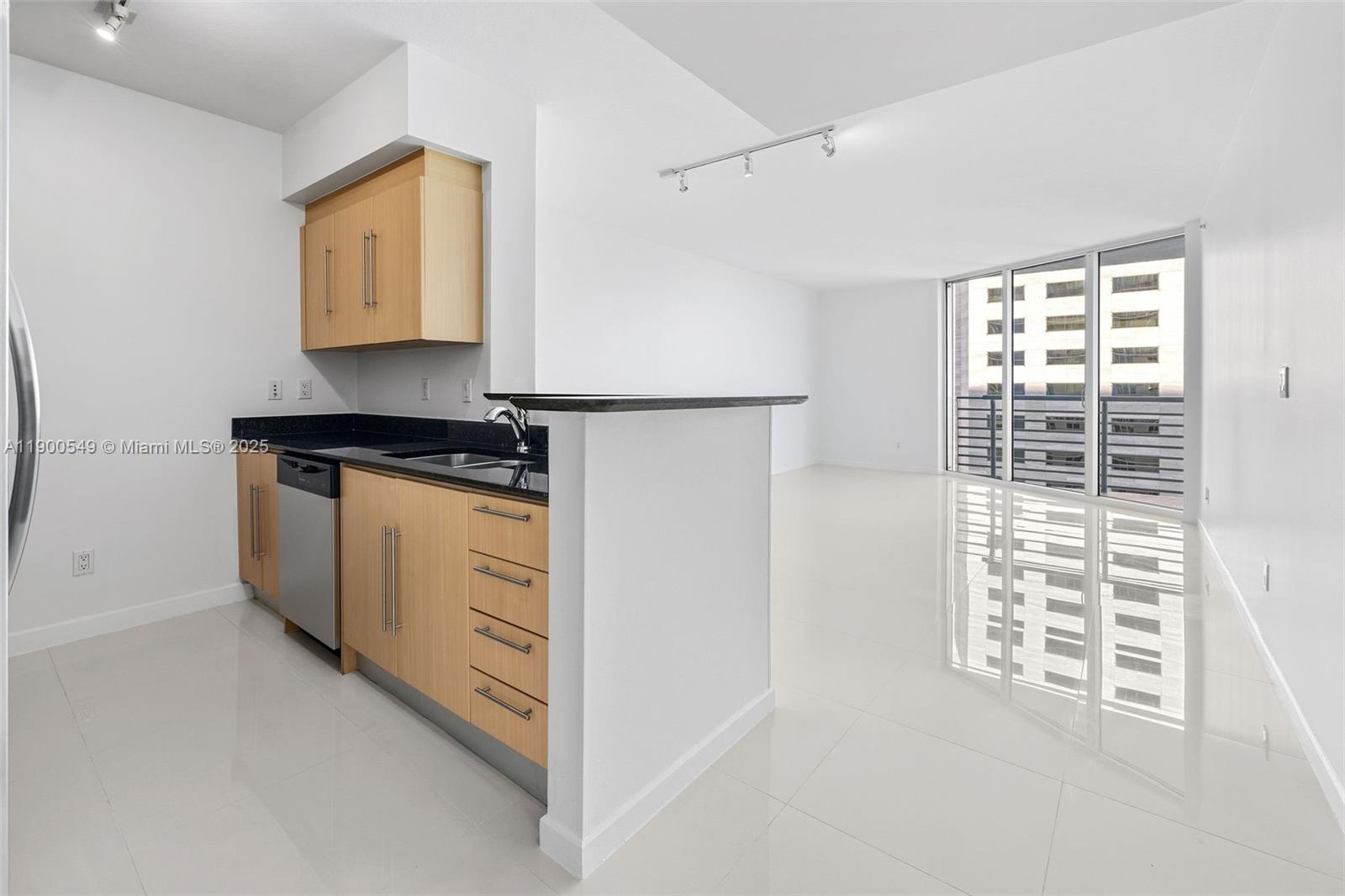 335 S Biscayne Blvd #2604, Miami FL 33131
