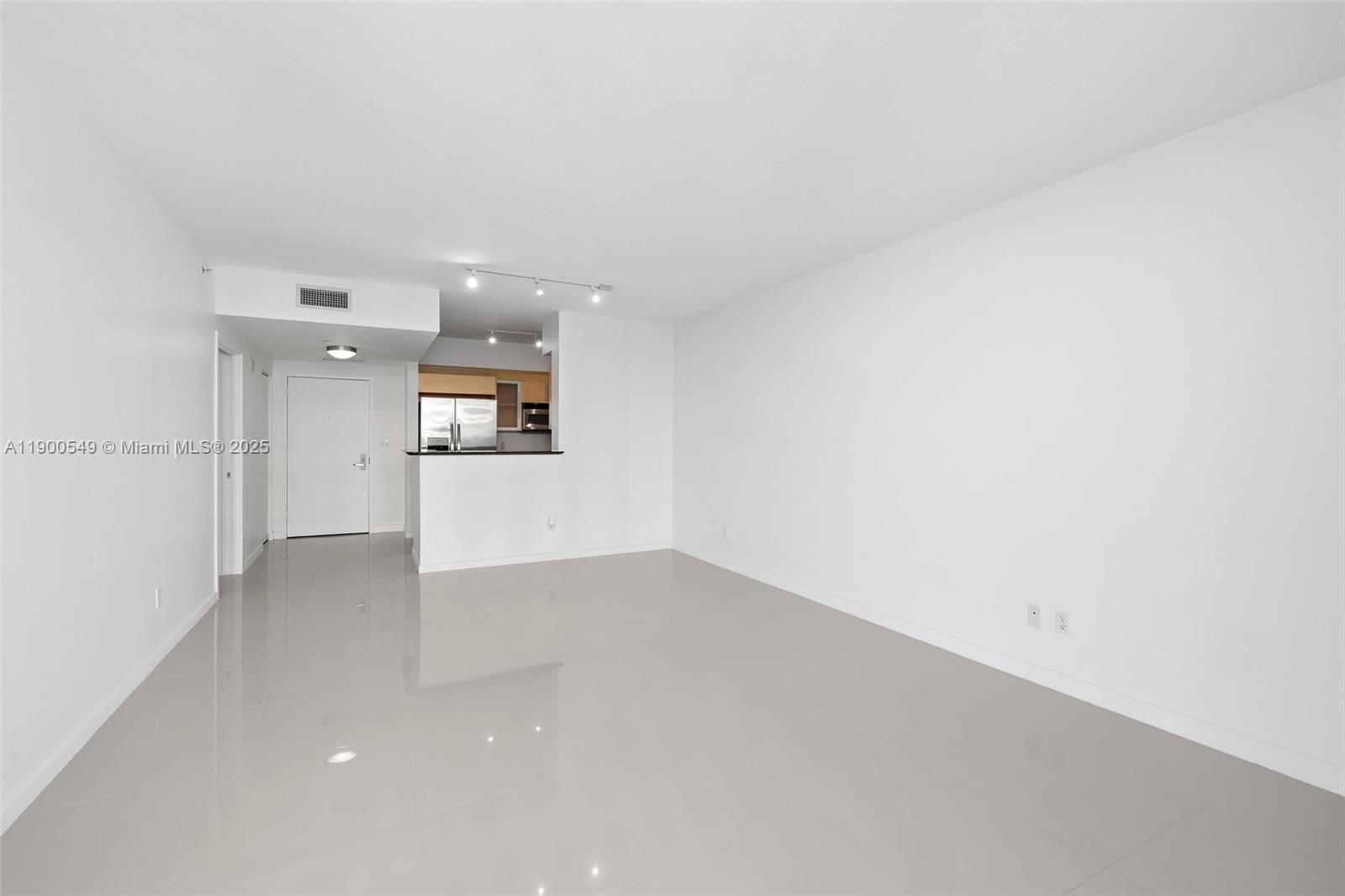 335 S Biscayne Blvd #2604, Miami FL 33131