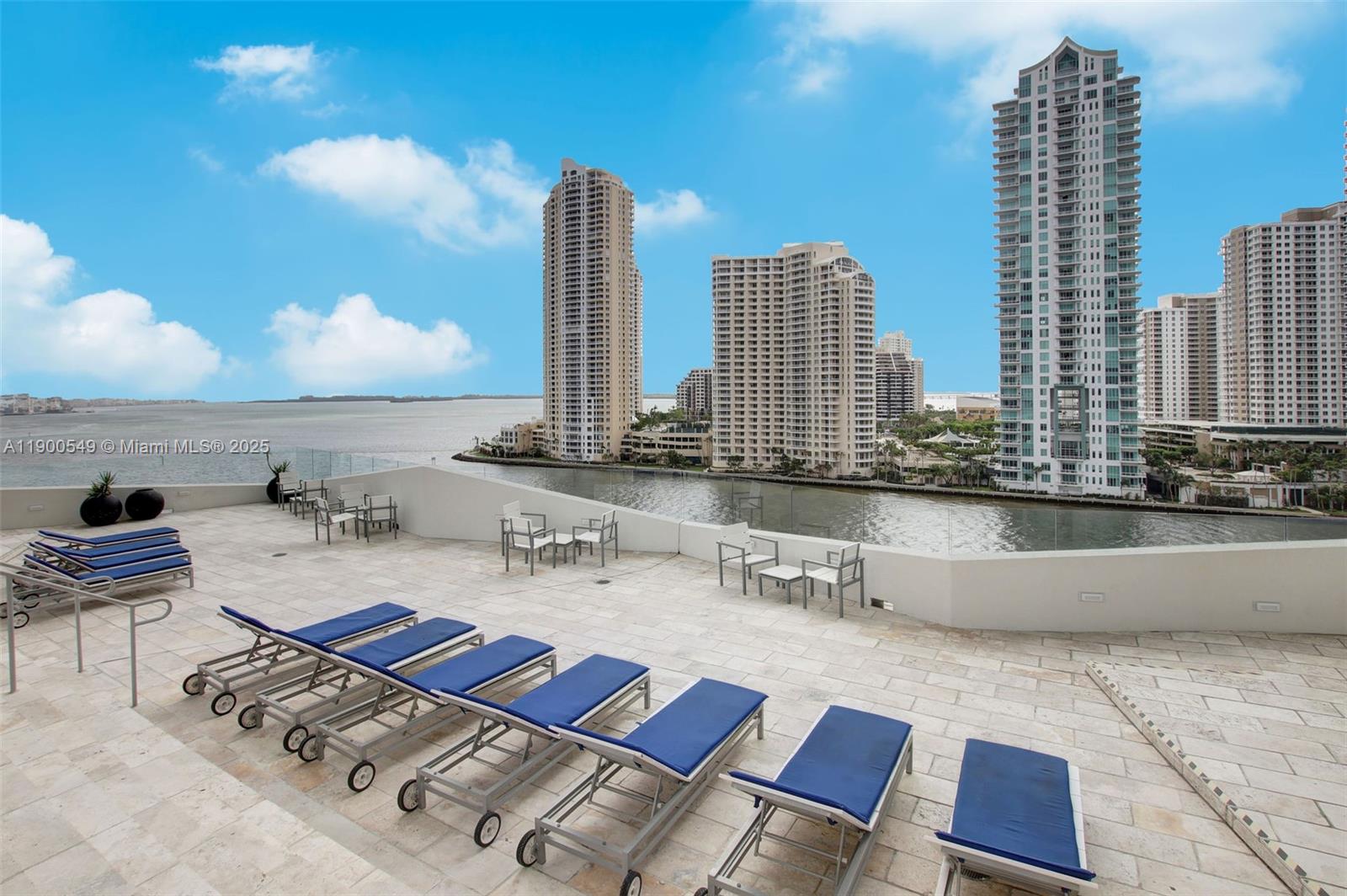 335 S Biscayne Blvd #2604, Miami FL 33131