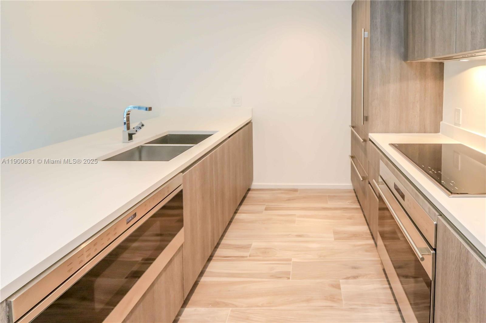 801 S Miami Ave #3306, Miami FL 33130