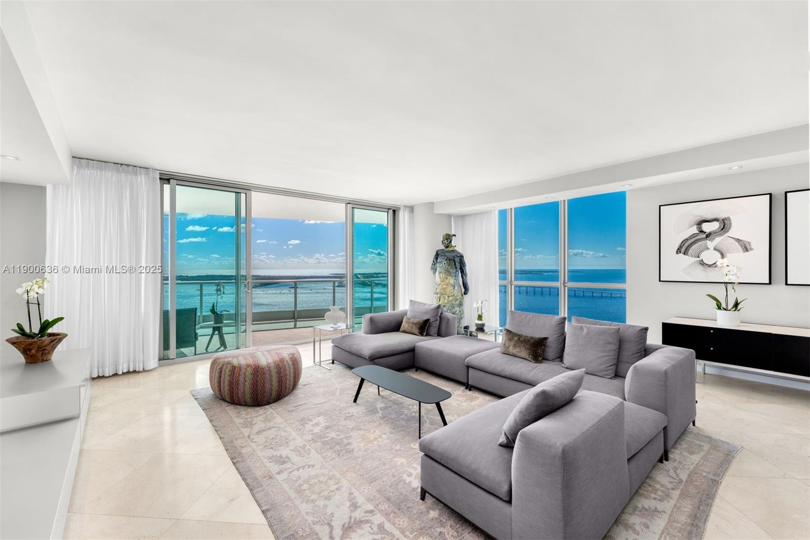1331 Brickell Bay Dr #3711, Miami FL 33131