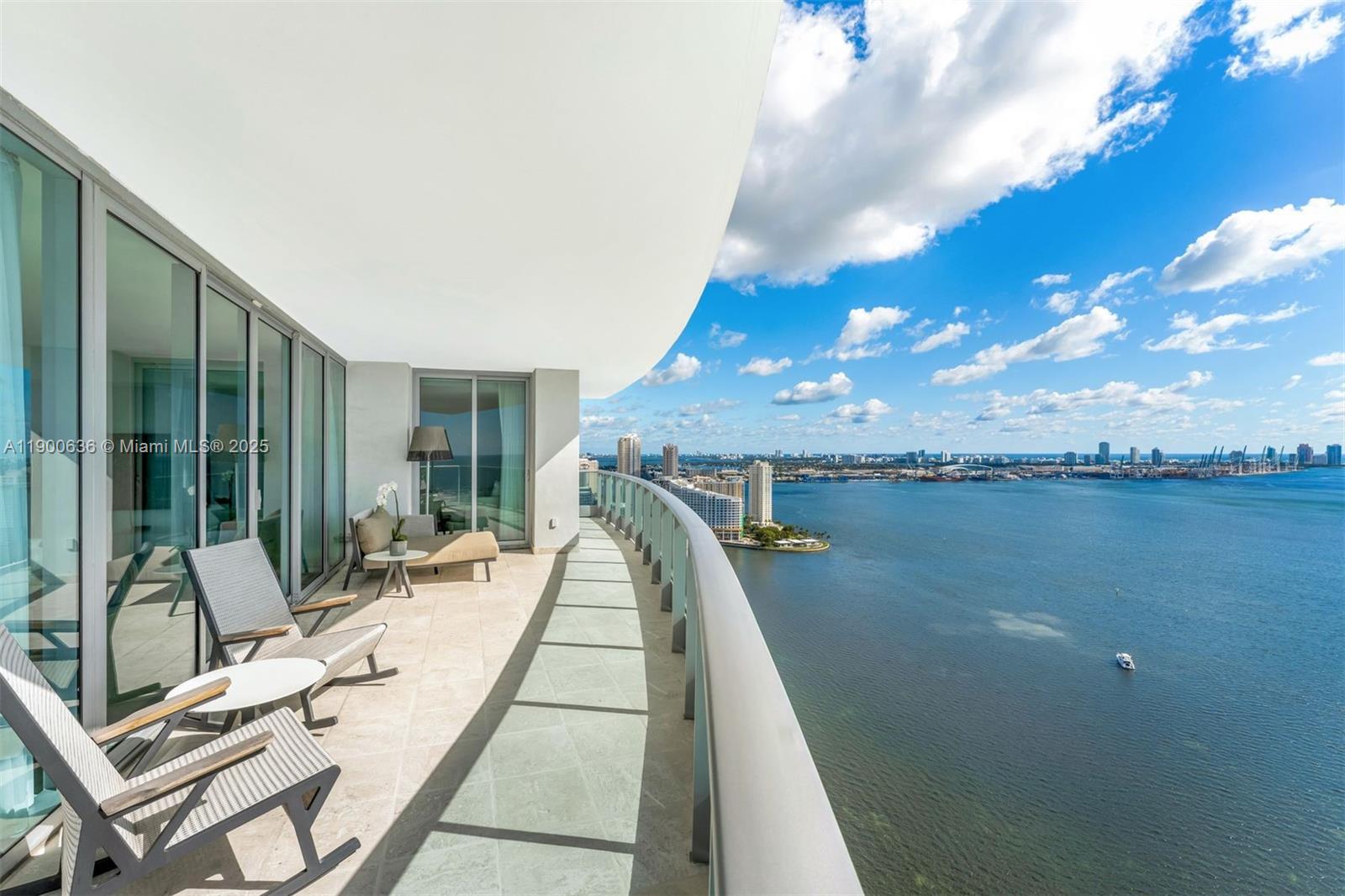 1331 Brickell Bay Dr #3711, Miami FL 33131