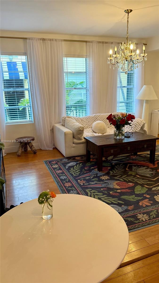 4812 Pine Tree Dr #204, Miami Beach FL 33140