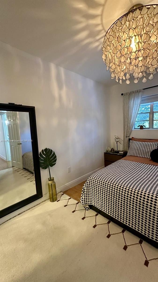 4812 Pine Tree Dr #204, Miami Beach FL 33140
