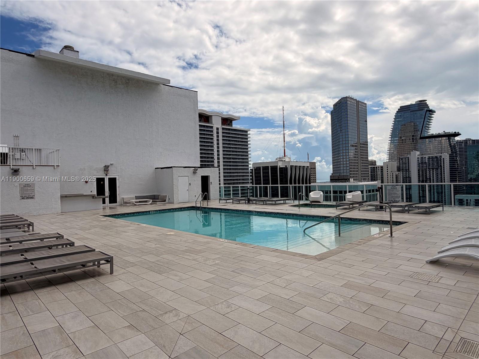 133 NE 2nd Ave #209, Miami FL 33132