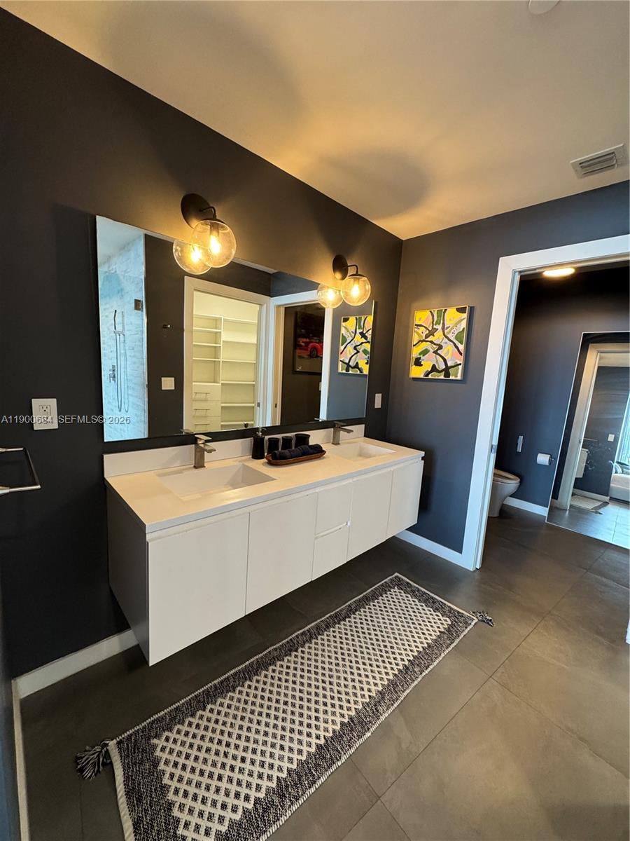 2020 N Bayshore Dr #703, Miami FL 33137