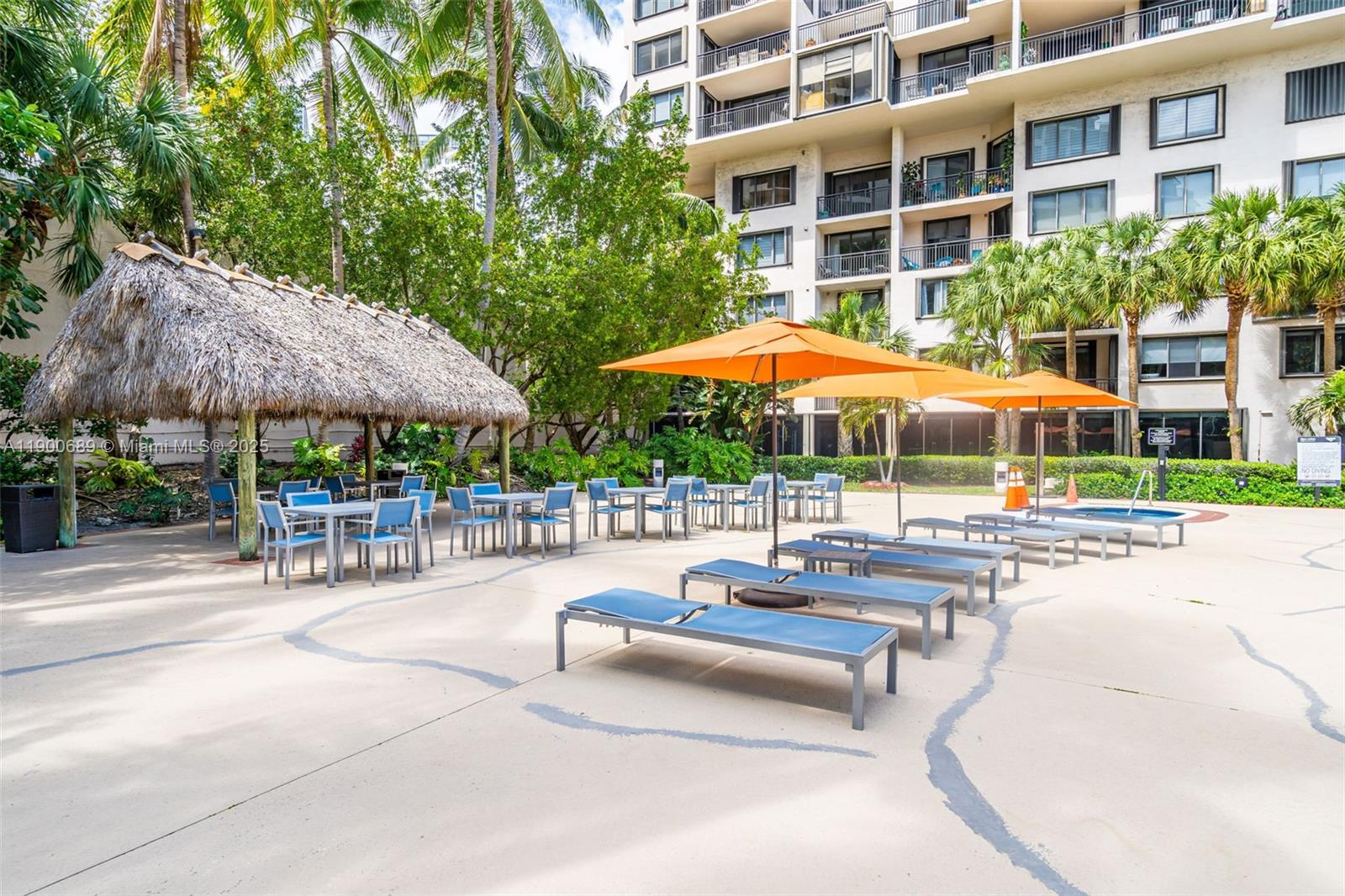 540 Brickell Key Dr #1813, Miami FL 33131
