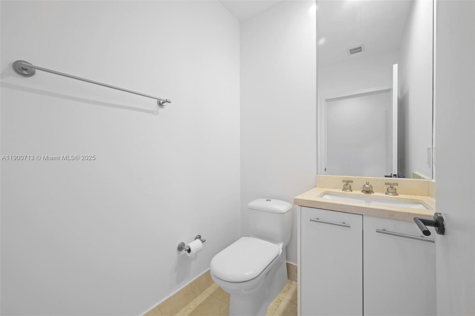 6799 Collins Ave #109, Miami Beach FL 33141