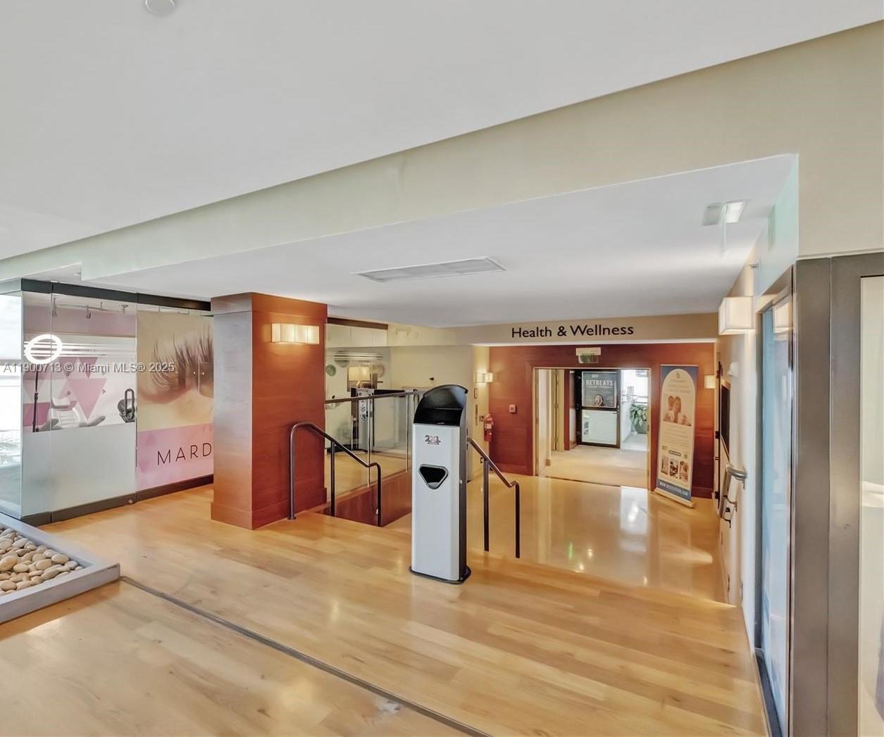 6799 Collins Ave #109, Miami Beach FL 33141