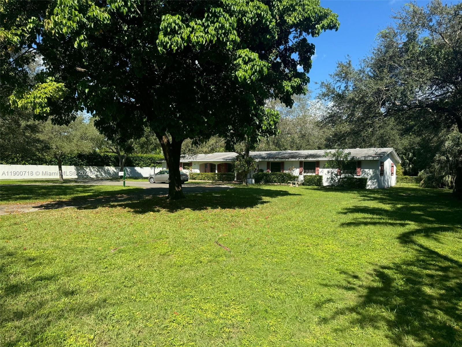 5345 SW 84th St, Miami FL 33143