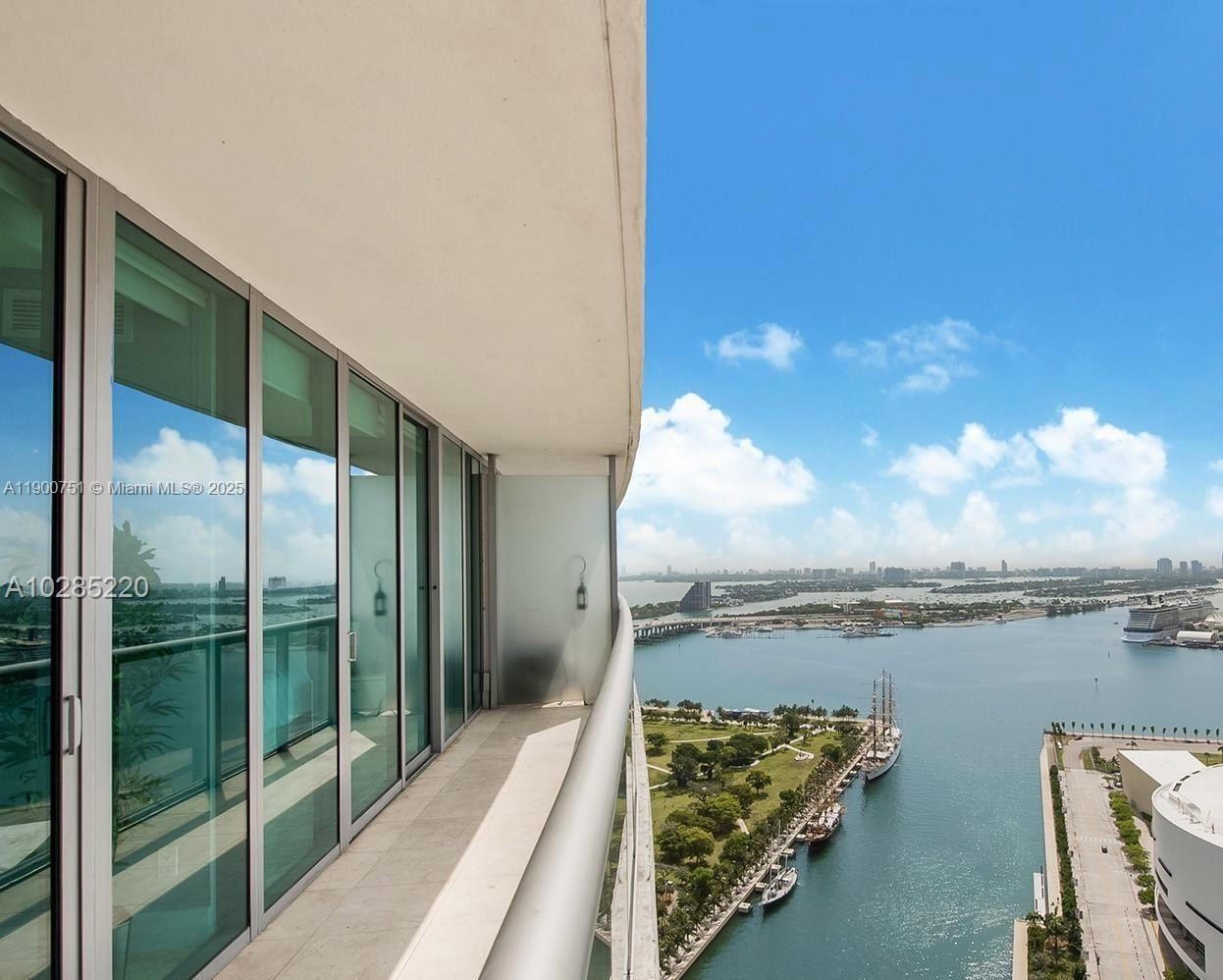 888 Biscayne Blvd #3603, Miami FL 33132