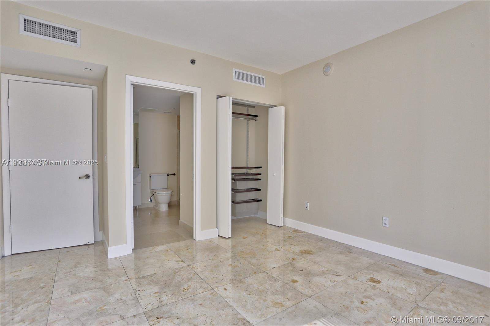 495 Brickell Ave #2010, Miami FL 33131