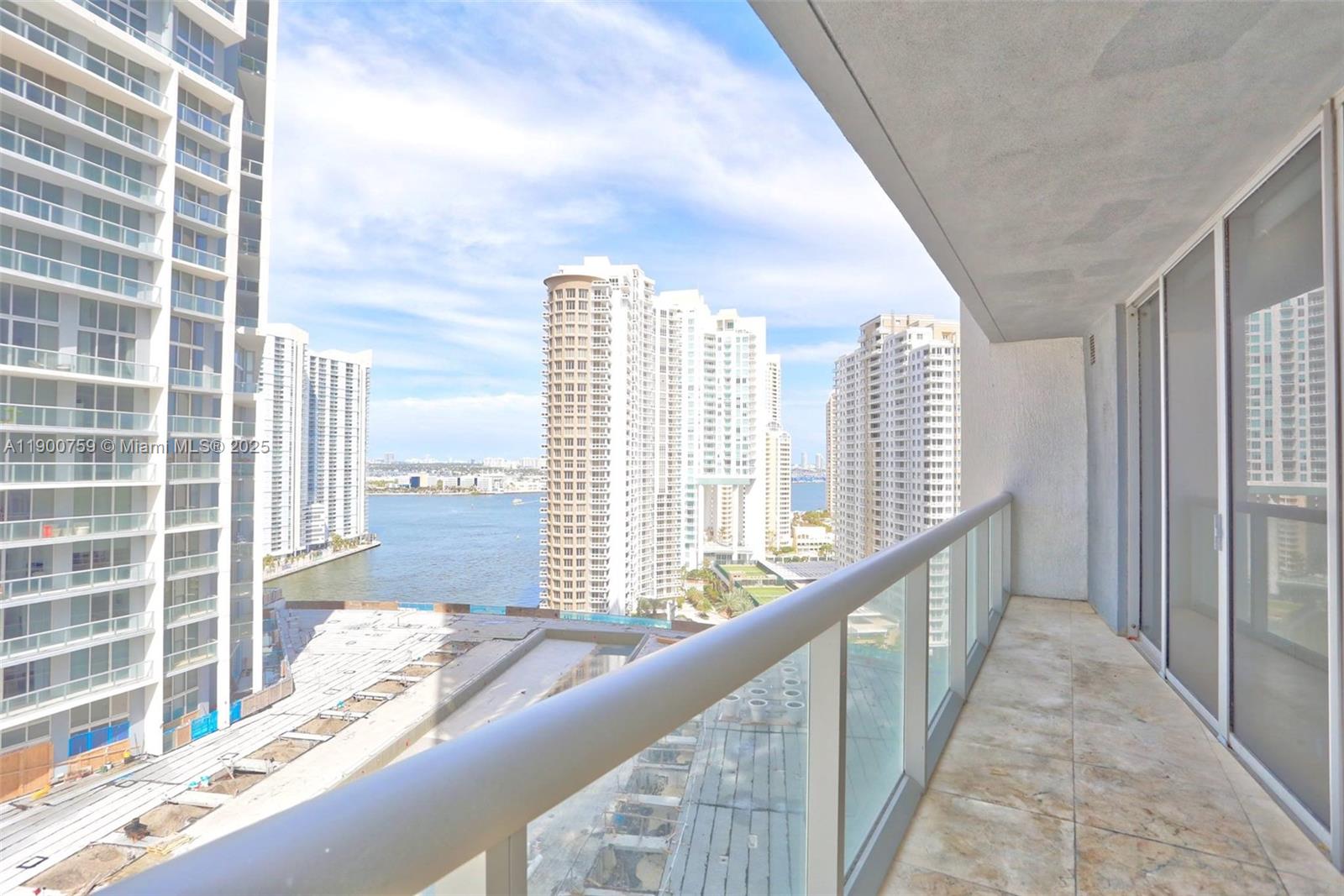 495 Brickell Ave #2010, Miami FL 33131
