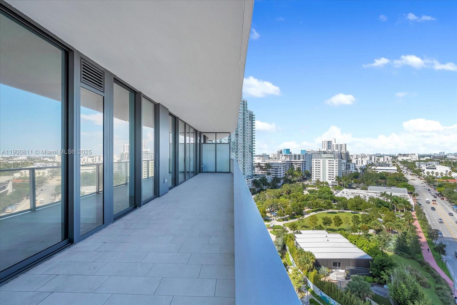 500 Alton Rd #1407, Miami Beach FL 33139