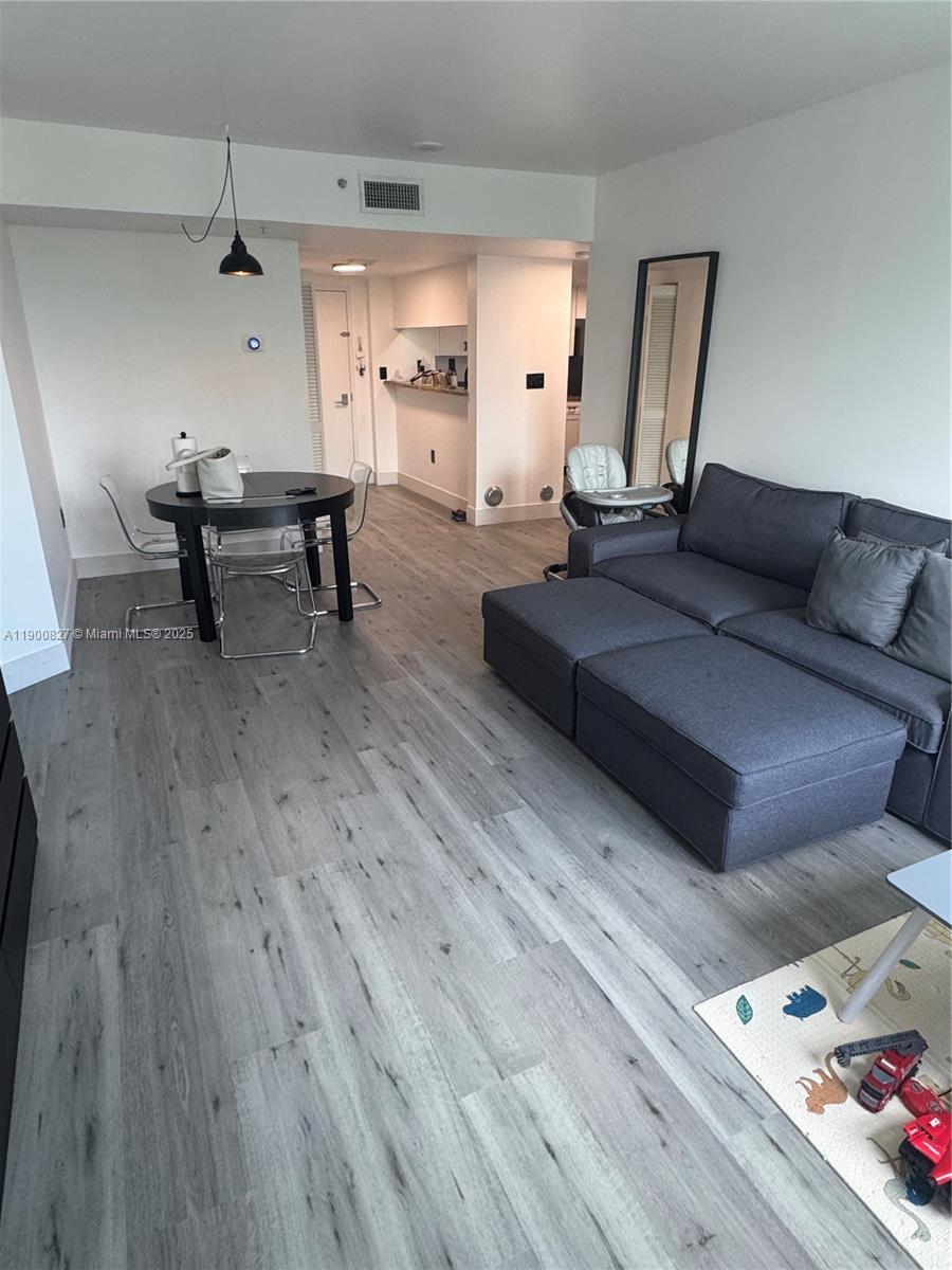 650 West Ave #303, Miami Beach FL 33139