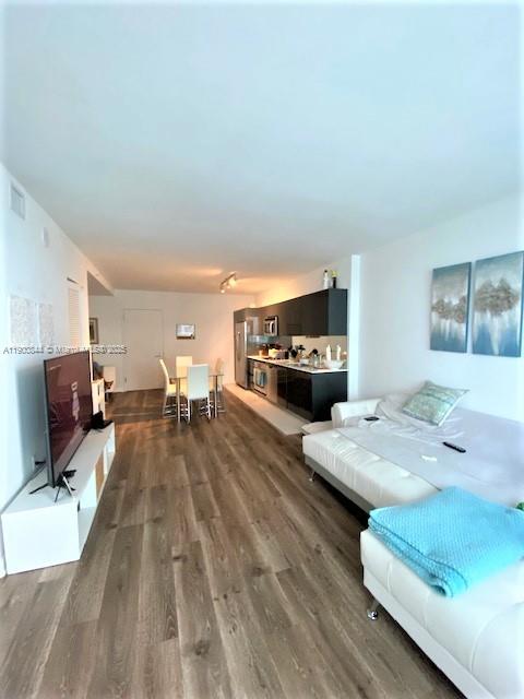 31 SE 6TH ST #2404, Miami FL 33131