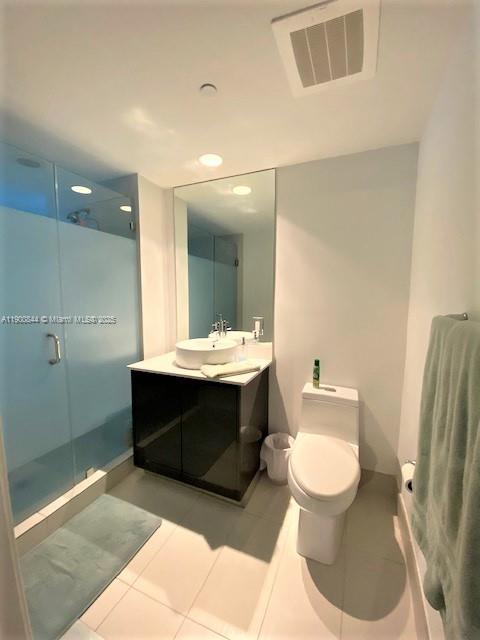 31 SE 6TH ST #2404, Miami FL 33131