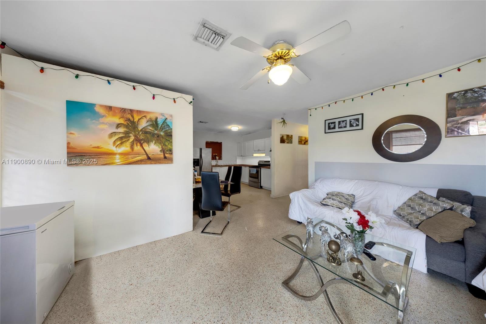 1515 NW 33rd Ave, Miami FL 33125