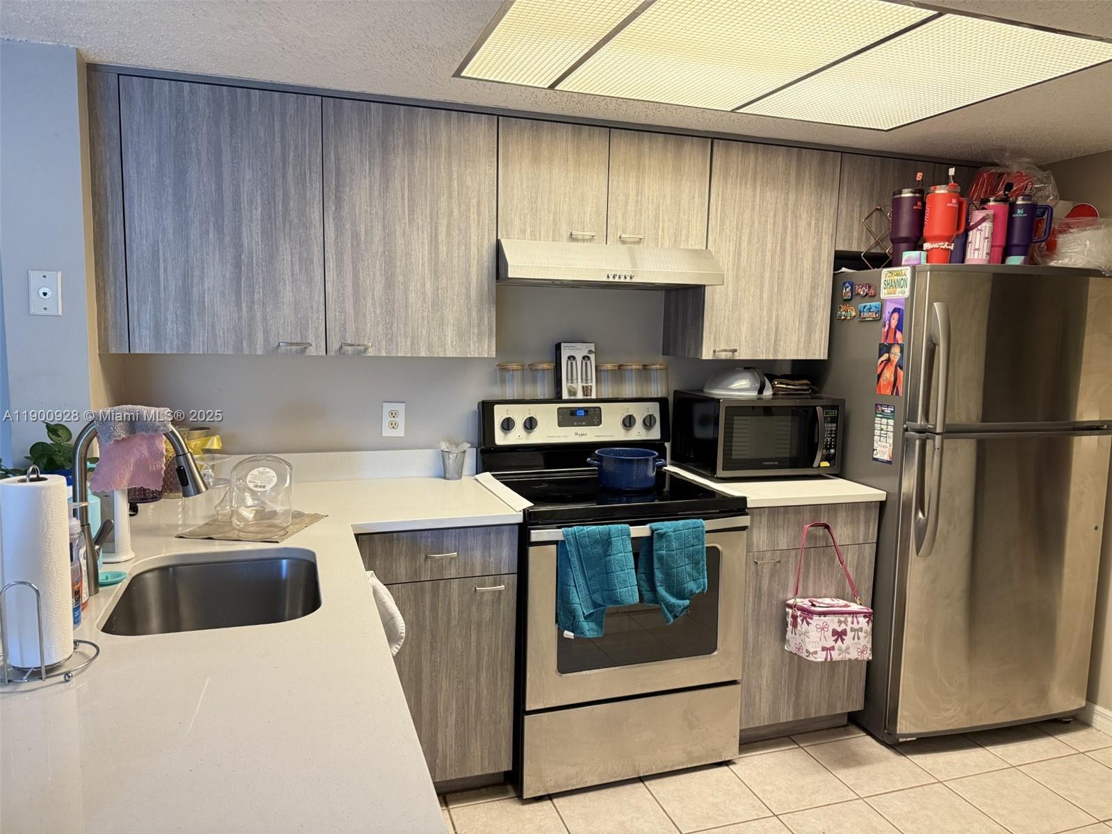 5015 Wiles Rd #207, Coconut Creek FL 33073