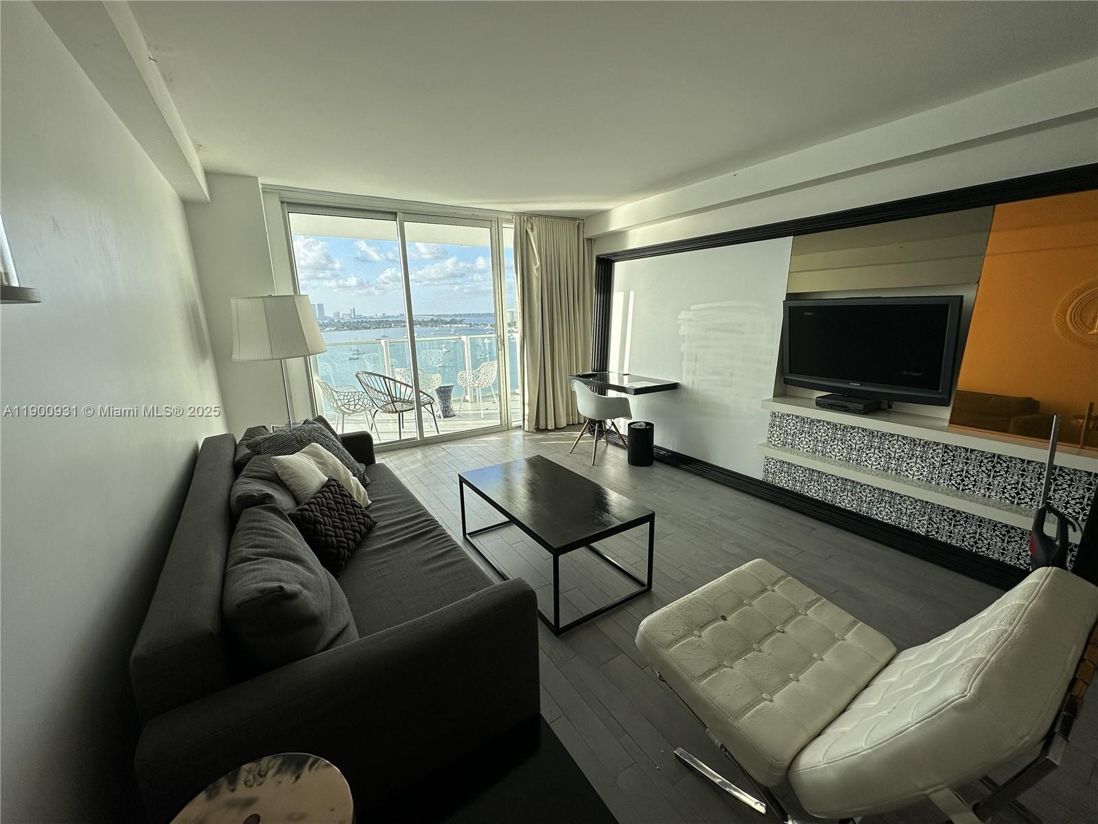1100 West Ave #1520, Miami Beach FL 33139