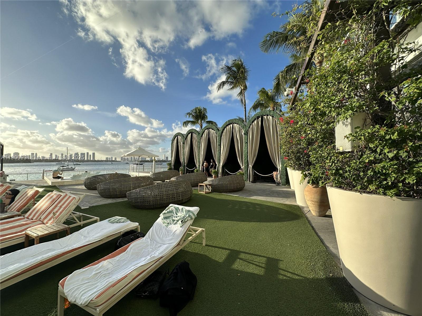 1100 West Ave #1520, Miami Beach FL 33139