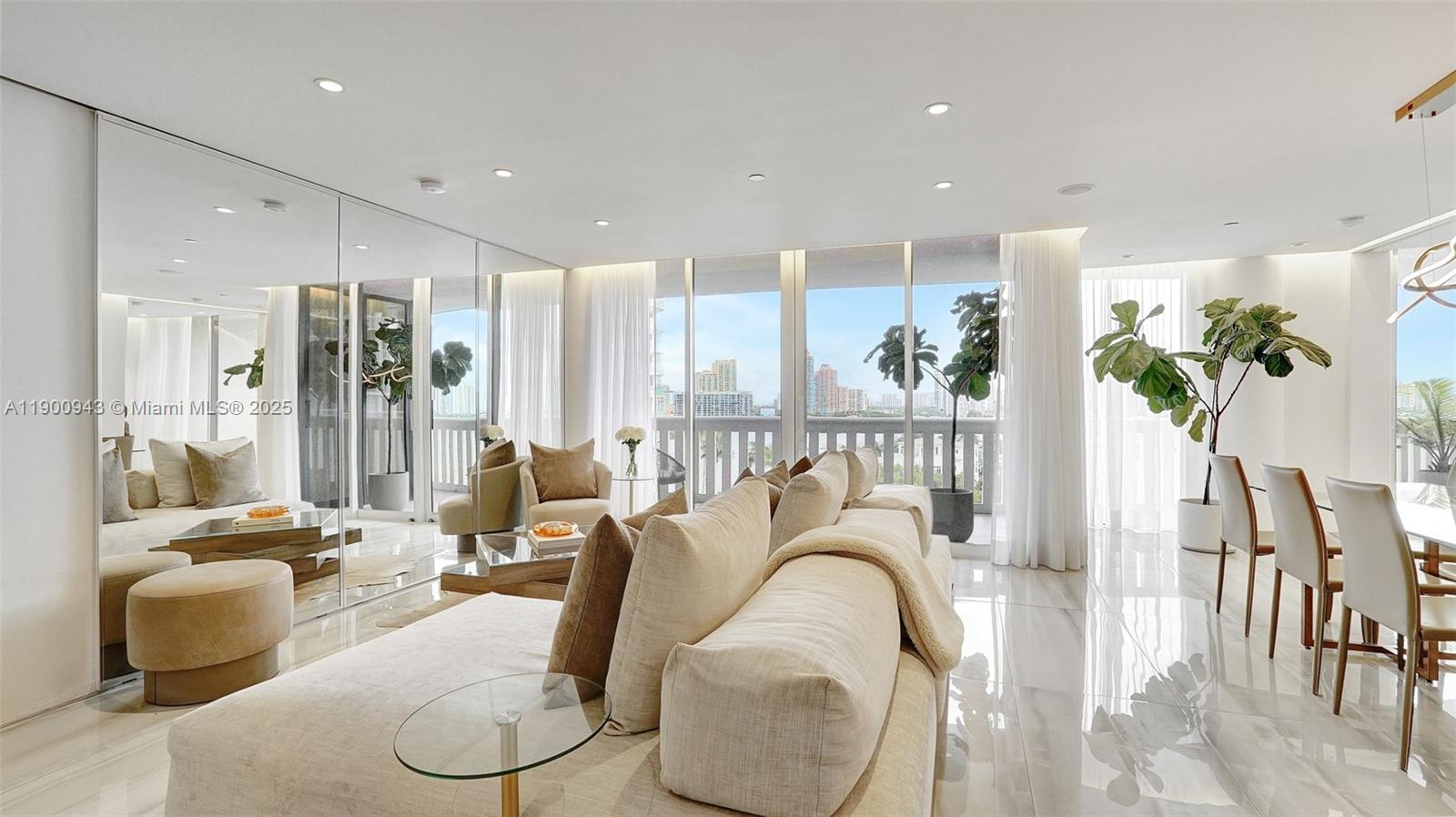 3000 Island Blvd #905, Aventura FL 33160