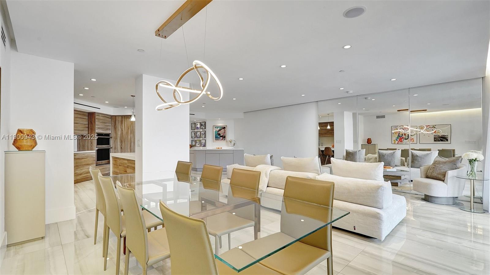 3000 Island Blvd #905, Aventura FL 33160