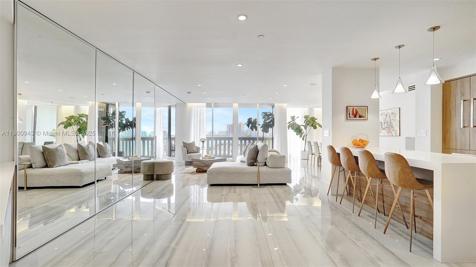3000 Island Blvd #905, Aventura FL 33160