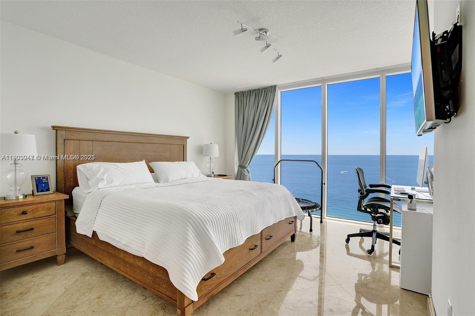 16699 Collins Ave #2402, Sunny Isles Beach FL 33160